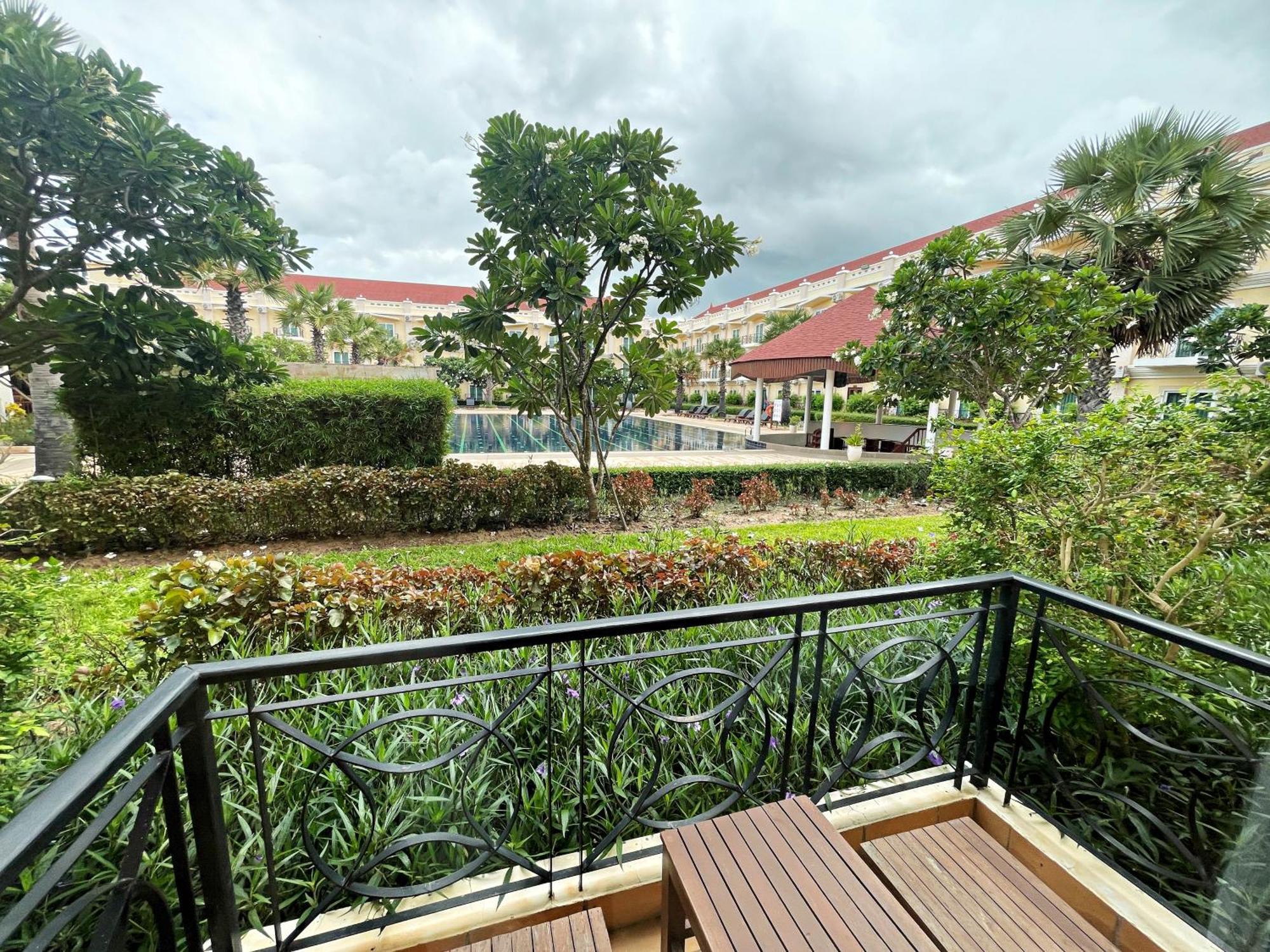 Sokha Palace Siem Reap Hotel Εξωτερικό φωτογραφία